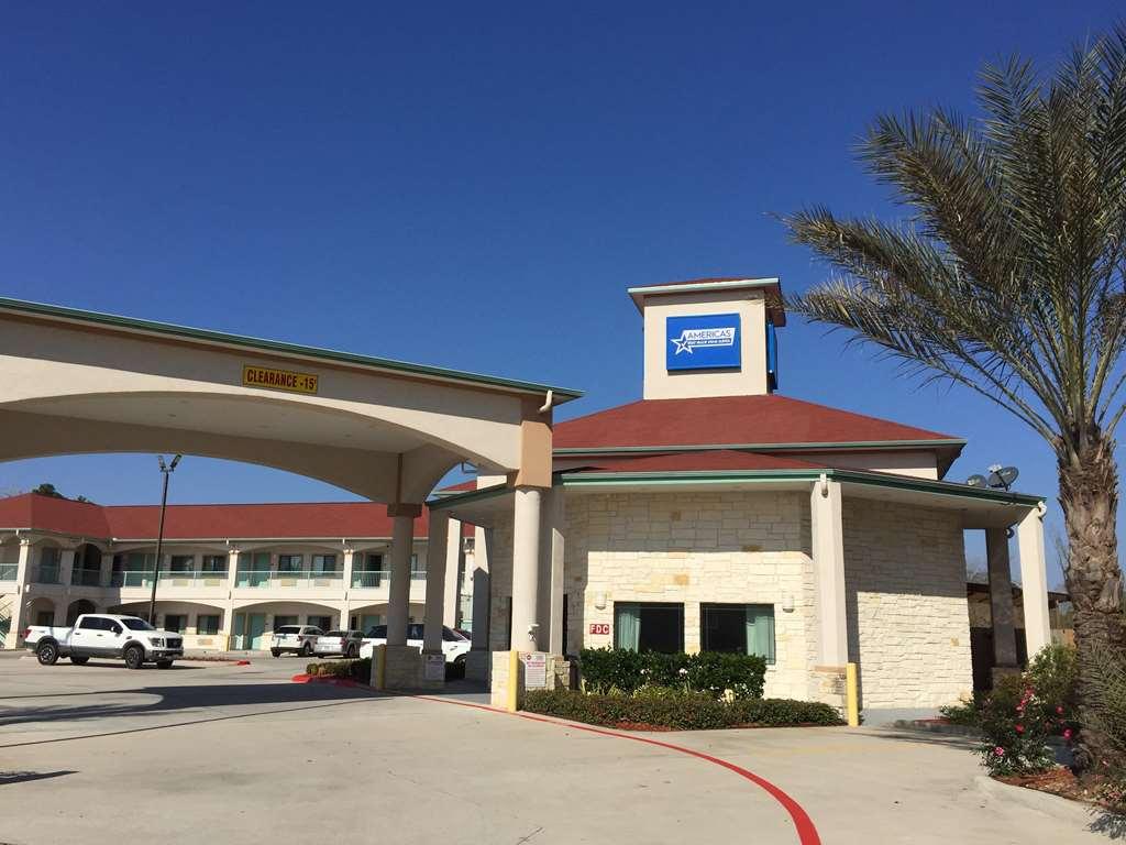 Americas Best Value Inn & Suites Iah Airport North Houston Exterior photo
